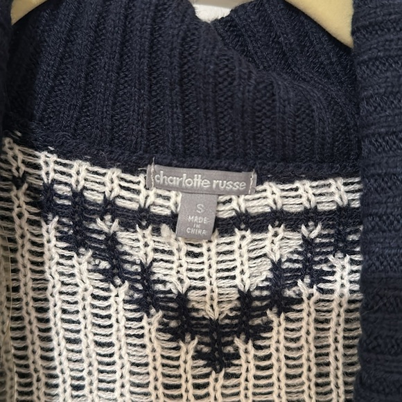 Cardigan - Picture 5 of 8